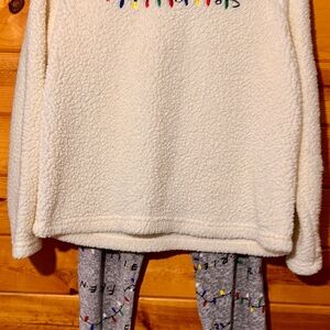 FRIENDS Cream Fleece Pajama Set with Gray Pants